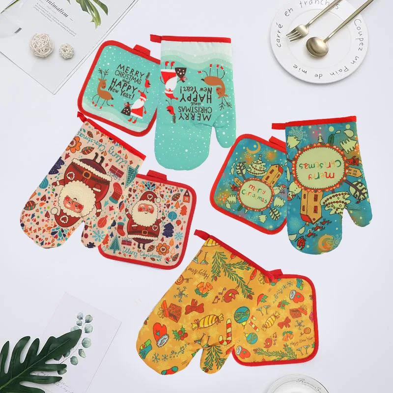 2pcs/set Christmas Oven Mitts Kitchen Baking Antihot Gloves Microwave Insulation Mat Christmas Home Kitchen Supplies
