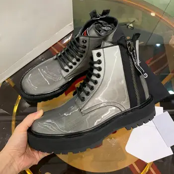 

European station 19 autumn winter new net red high top shoes men's very simple thick bottom lace up leather riding boots