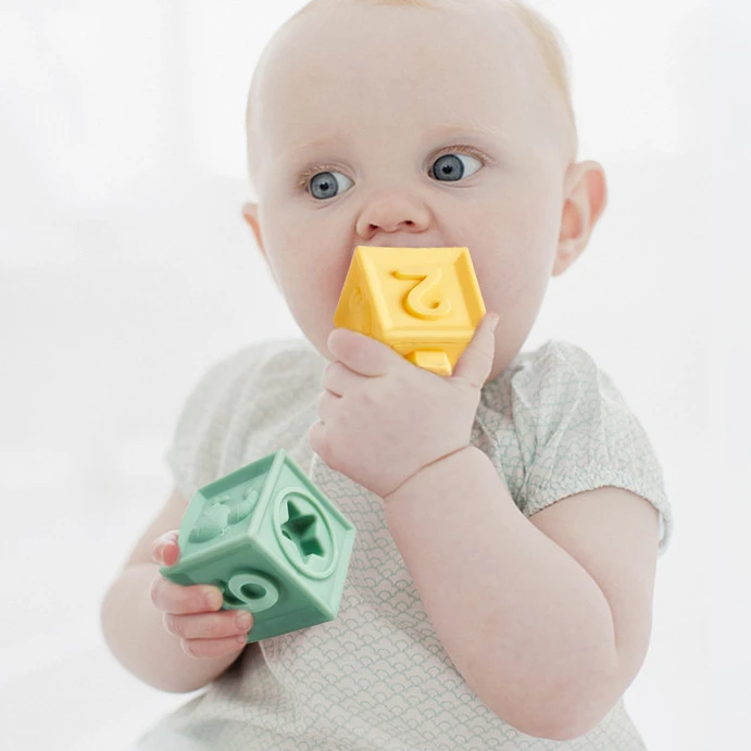 11332683301_1148809007_副本