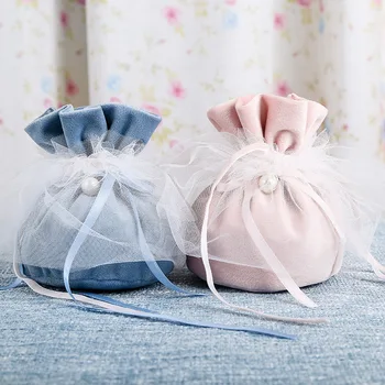 

2019 new arrival wedding candy boxes velvet gift cases portable pouches for candy boxes guest souvenirs event party birthday dec