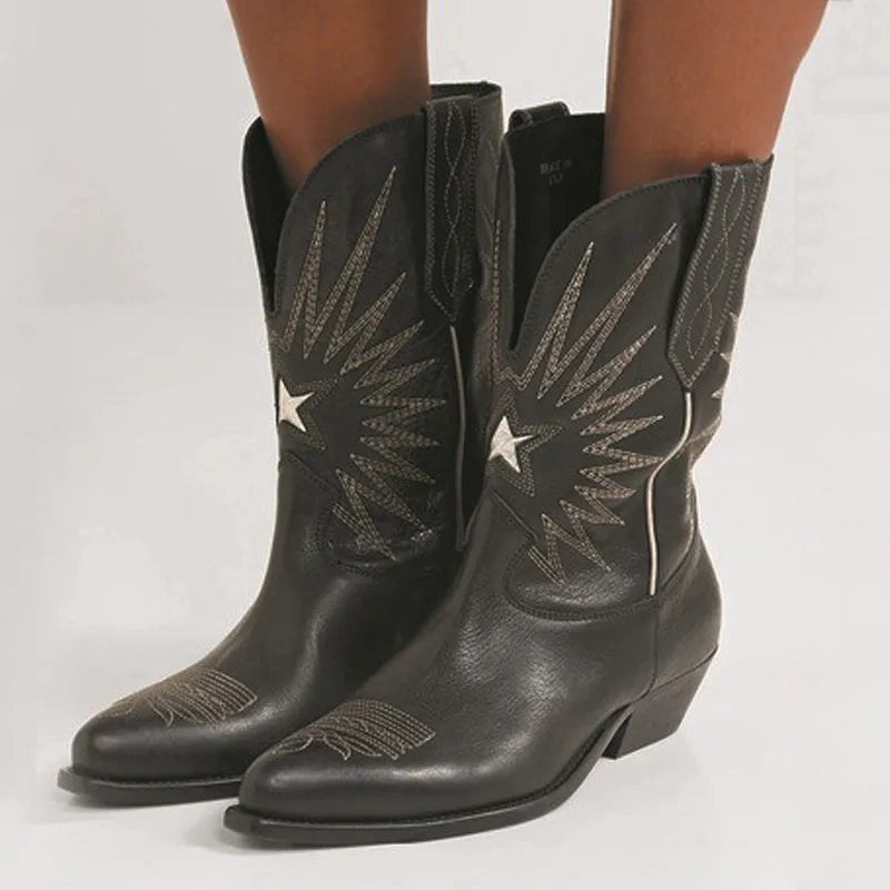 Женские ковбойские ботинки с вышивкой; цвет белый, черный; ботильоны с острым носком на среднем каблуке; кожаные зимние ботинки с плюшем