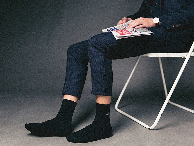 4407629095_868107206