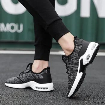

2020 Spring Mens Fashion Fly-knitted Breathable Light Lace Up Sport Walking Anti-skid Shoes