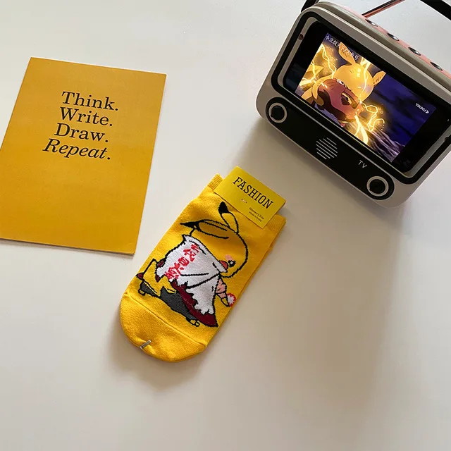 Cute Pokemon Pikachu Figure Cotton Socks Pokemon Squirtle Charmander Bulbasaur Anime Cosplay Men Women Ankle Cotton Socks Color