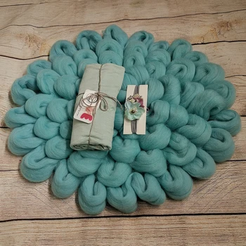 

A set Hand Knit Super Thick 100% Soft Wool Baby Blanket+45*160 cm Stretch Wrap+matched headband for Newborn Photography Props