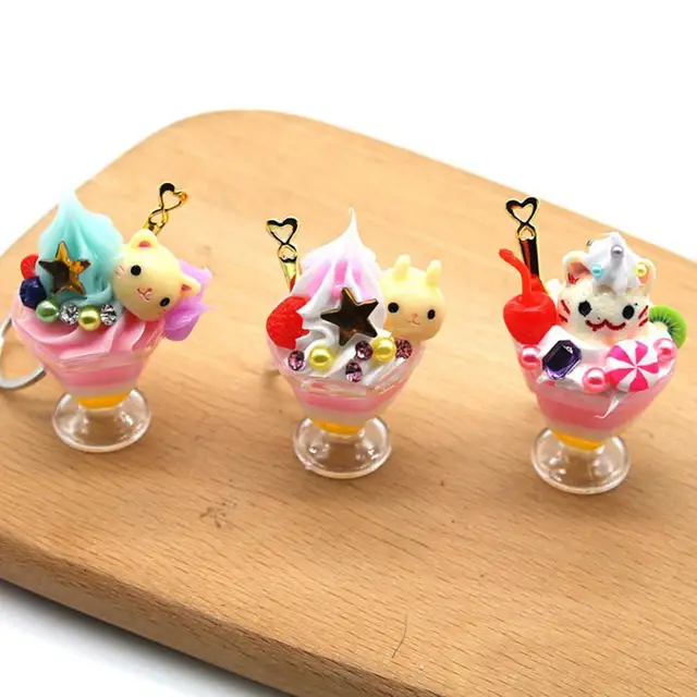 Key Chain Ice Cream Cupcake Shape Key Accessory Portable Cartoon Shape Keychain Bag Pendant for Backpacks 1