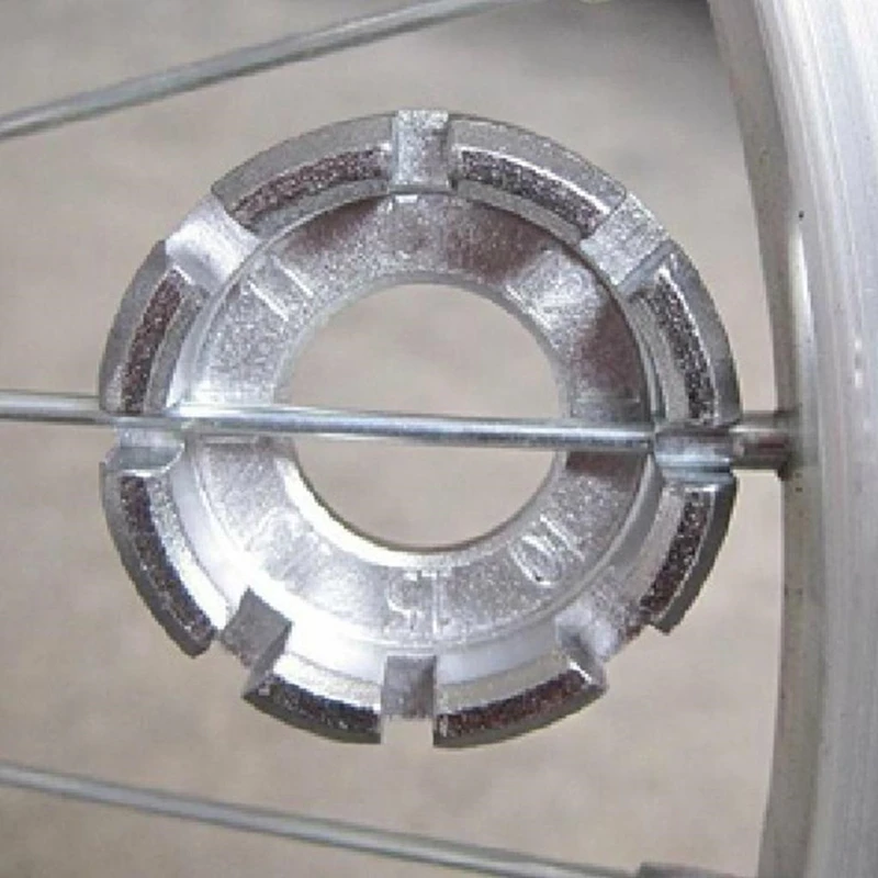 

Bicycle Spoke Nipple Wrench 8 Way Groove Bike Wheel Rim Adjuster Spanner Galvanized Repair Service Tool Key