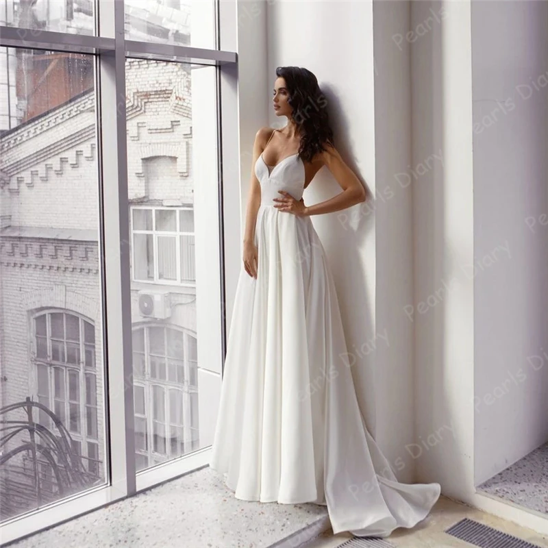 Jiayigong-Sexy-Halter-Sleeveless-Simple-Wedding-Dress-Custom-Made-Plain-A-Line-Satin-Long-Bridal-Gown.jpg_Q90.jpg_.webp (2)