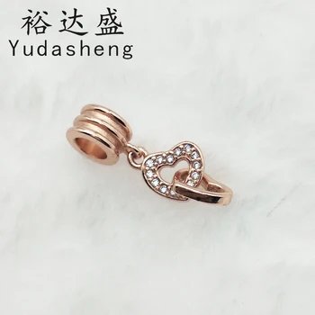 

Rose Gold Entwined Love Pendant