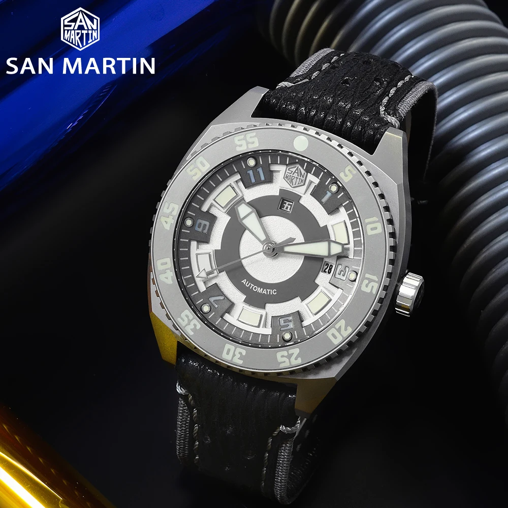 

San Martin Diver Mechanical Men Watch Swiss ETA 2836 Titanium Grade 5 Sapphire Crystal Shark Leather Luminous Limited Edition
