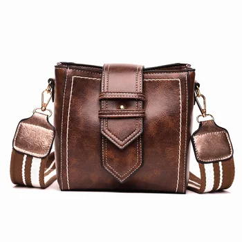 

2020 new female bag messenger bag female fashion retro single shoulder messenger bag mommy bag handbag bag hand bag Fashion