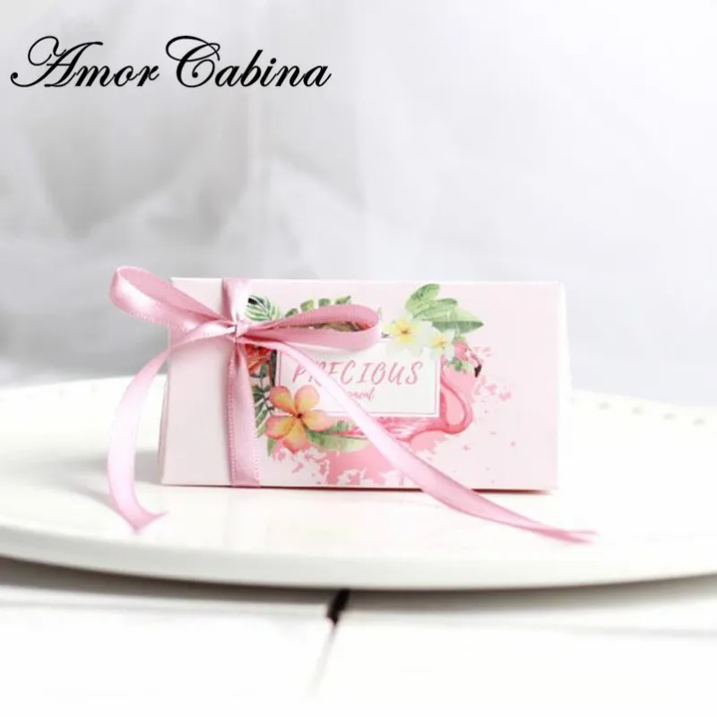 

30pcs Creative pink flamingo flower style romantic wedding like candy box Bomboniera chocolate box with ribbon party supplies