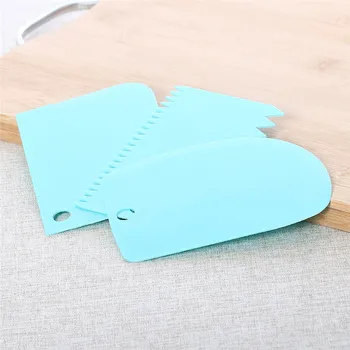 

Kitchen Gadgets 3Pcs/Set Scraper Cake Blade Bread Making Spatula Cutters Cake Model Decorating Tools Kitchen Accessories