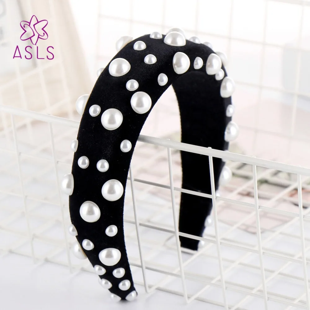 11703419969_1270434164