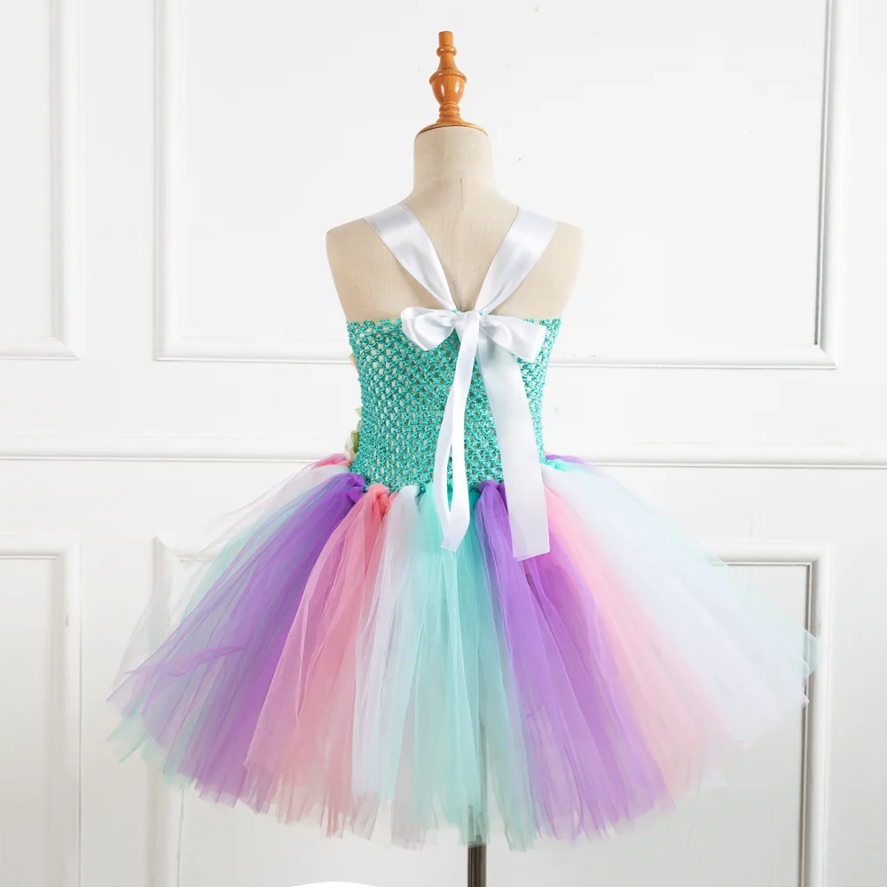 13701944158_2071438466