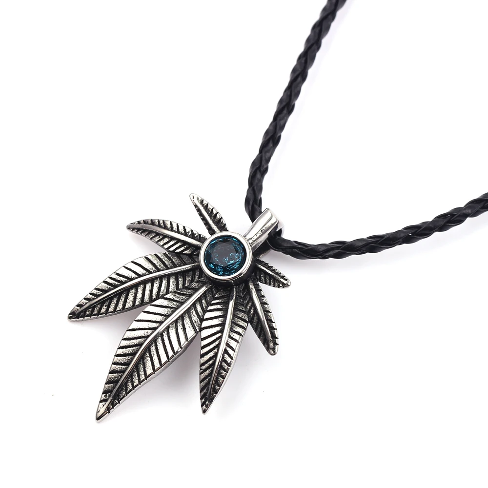 European Canada Hemp Maple Leaf Necklace Weed Chains Hip Hop Bling Weed Foliage Leaves Leather Rope Necklaces Man Jewelry