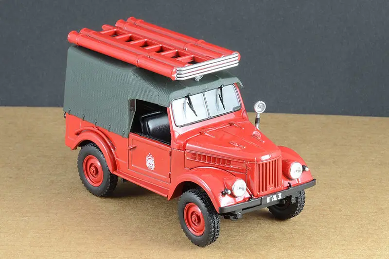 Редкий 1/43 специальный литой металл русский военный автомобиль модель домашний дисплей Коллекция игрушек для детей - Цвет: A
