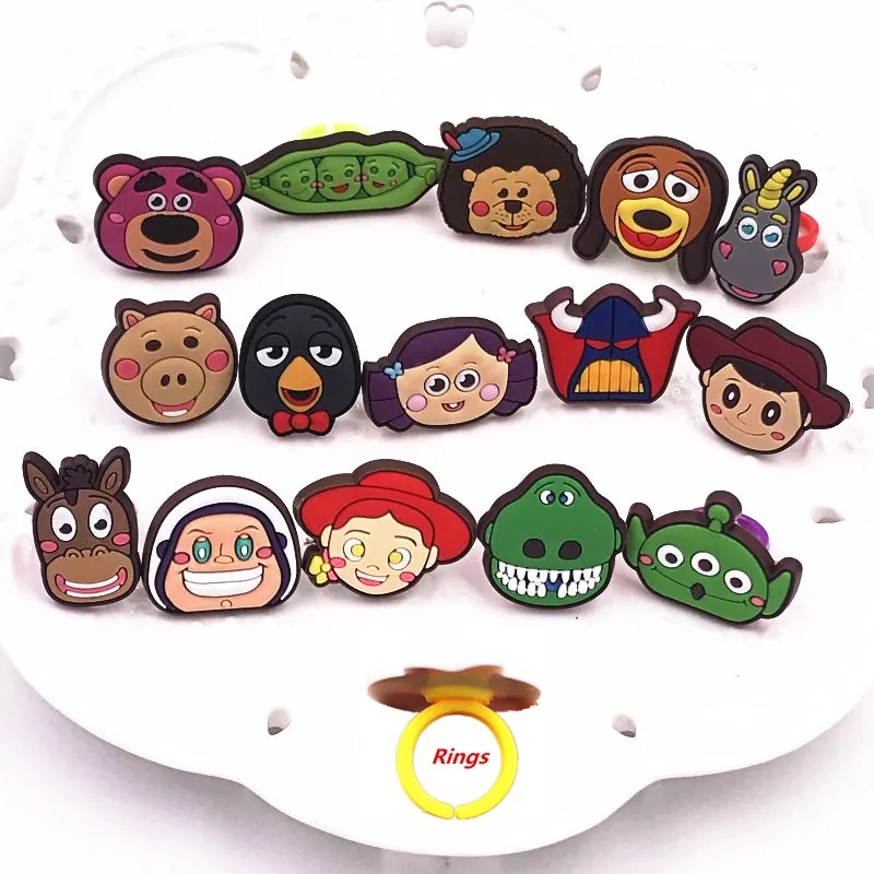 

1PCS Cute Animal Icon Soft New Design Cartoon PVC Soft Losto Bear Woody Toy Series Icon Finger Rings Finger Accessories Jewelry