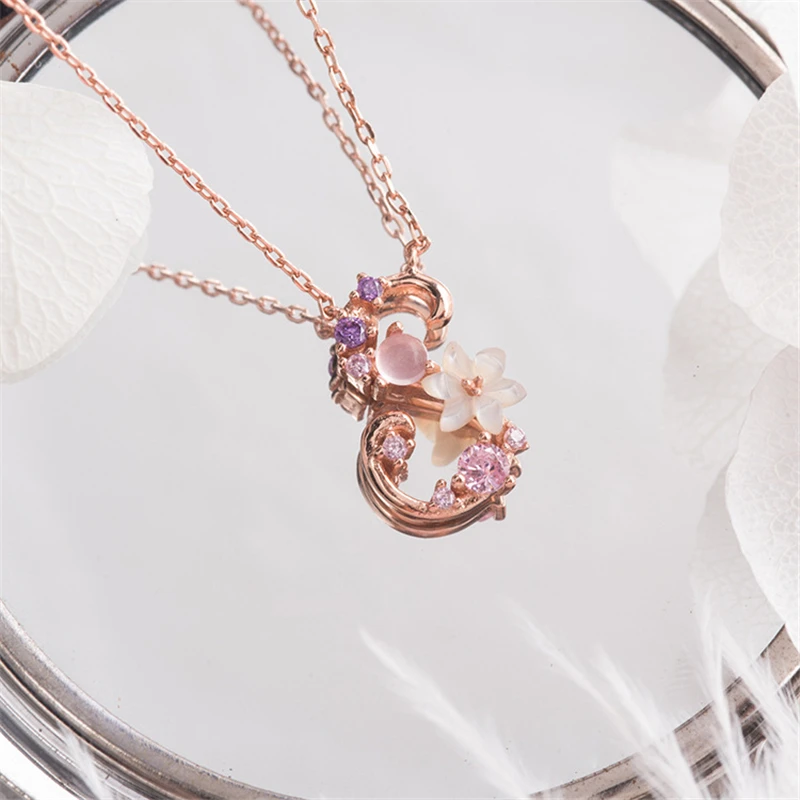 3351154104_458138812