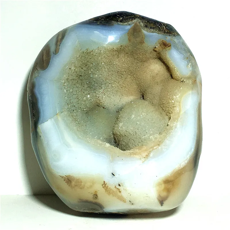 

Natural Agate geode QUARTZ Crystal Cluster Specimen Stone and craft reiki healing DecorativE