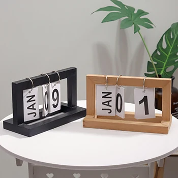 

Creative Wooden Chic Desk Calendar Office Home Decoration with Artwork Retro Style Calendars Decor Flip