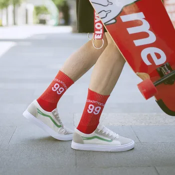 

Korea Skatebord Style Pure cotton mid tube men and women couples 99 basketball socks tide style street wholesale
