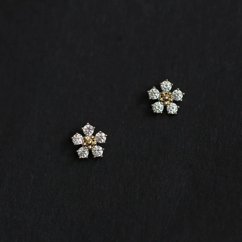 925 Sterling Silver Boho Pavé Diamond Small Flower Plating 14k Gold Earrings Women Summer Beach Casual Jewelry Accessories