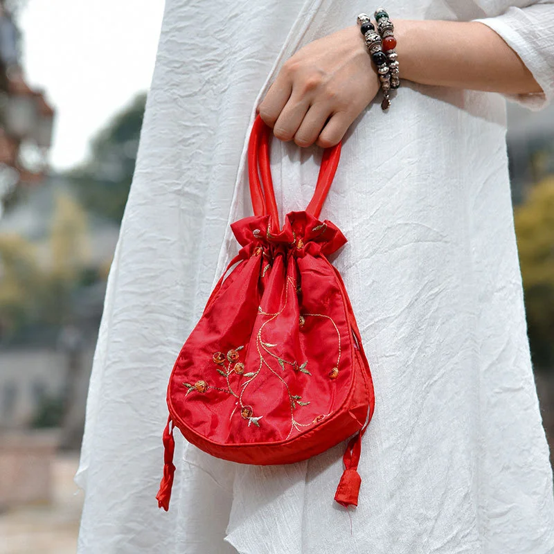 Chinese Ethnic style Canvas Messenger antique bag embroidered