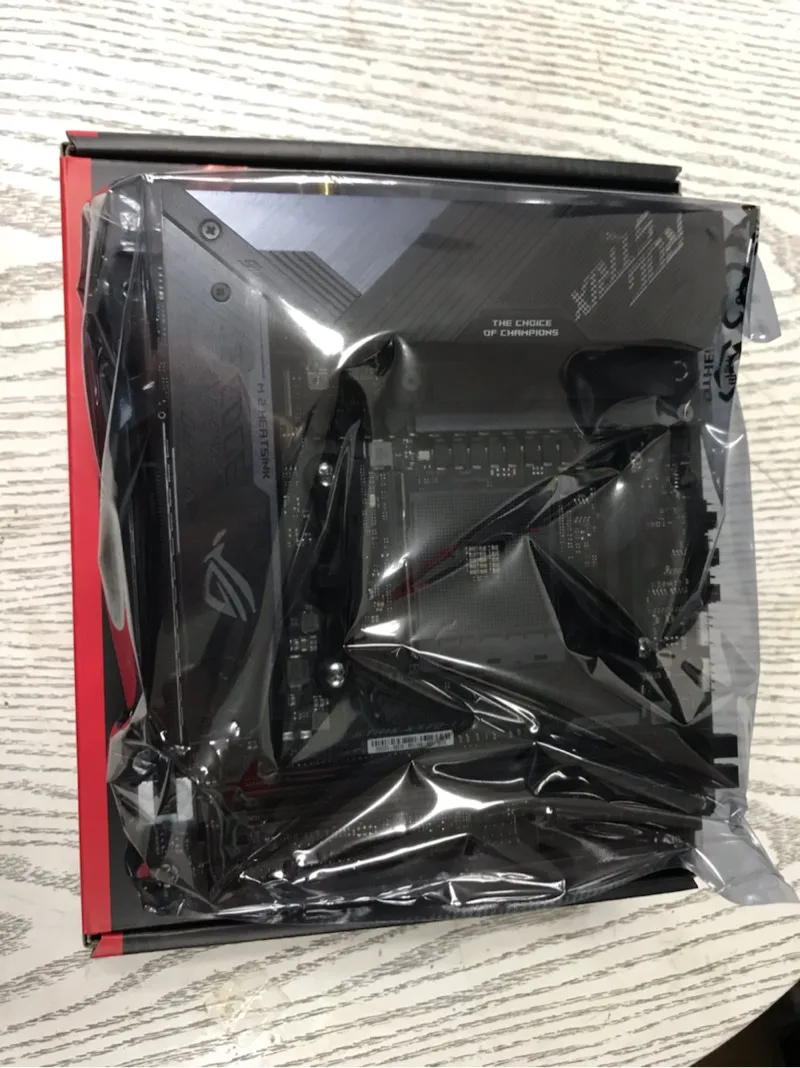 Материнская плата ASUS ROG STRIX X570-I для настольного компьютера и игр X570
