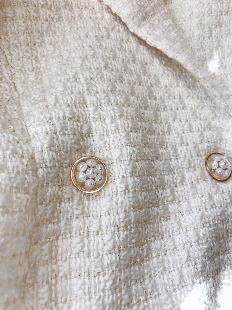Брендовая модная женская Высококачественная Роскошная осенне-зимняя винтажная элегантная жемчужная белая Толстая шерстяная куртка с длинными рукавами