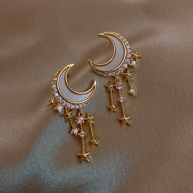 New Trendy Star Moon Dangle Earrings Women Temperament Fashion Geometry Metal Pearl Zircon Pendant Earrings Party Jewelry