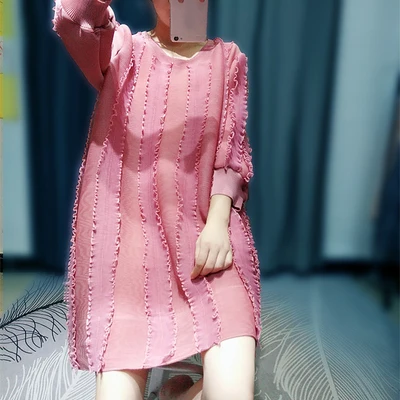 Горячая Miyake модное складное Новое Стильное прямое платье доступно с круглым вырезом из трех четвертей - Color: Pink