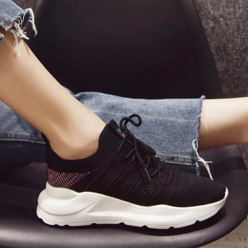 

QWEDF Women's breathable and comfortable casual shoes Shallow Mouth Shoes Flying Woven Black and white Student net shoes D9-34