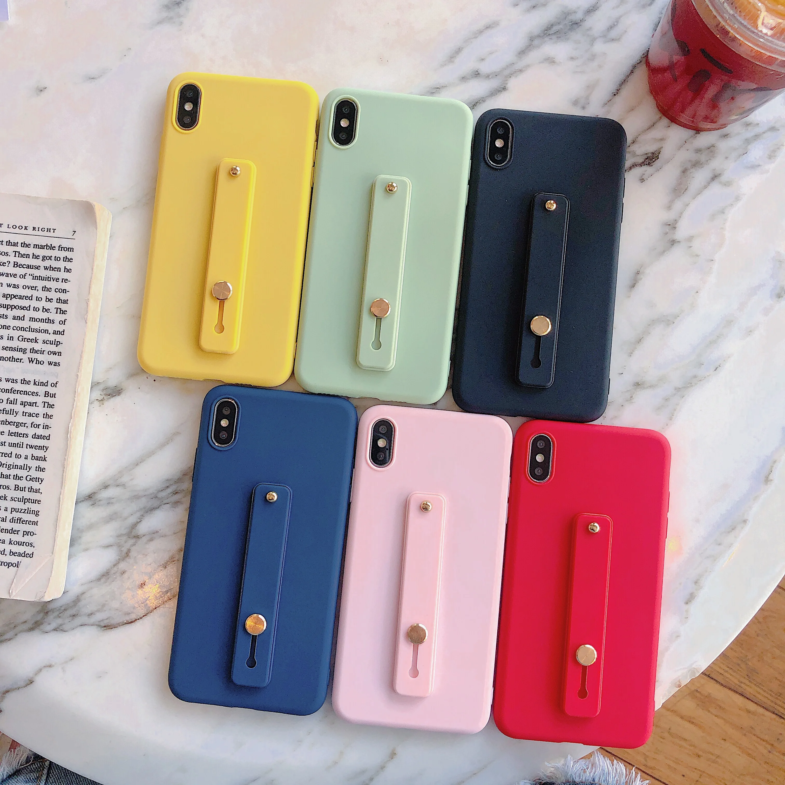 

Candy Color Wrist Strap Soft Silicone Case For Samsung S9 S8 S10 Plus Note 10 9 8 A70 A80 A60 A50 A30 M30 TPU Cover Fundas Shell