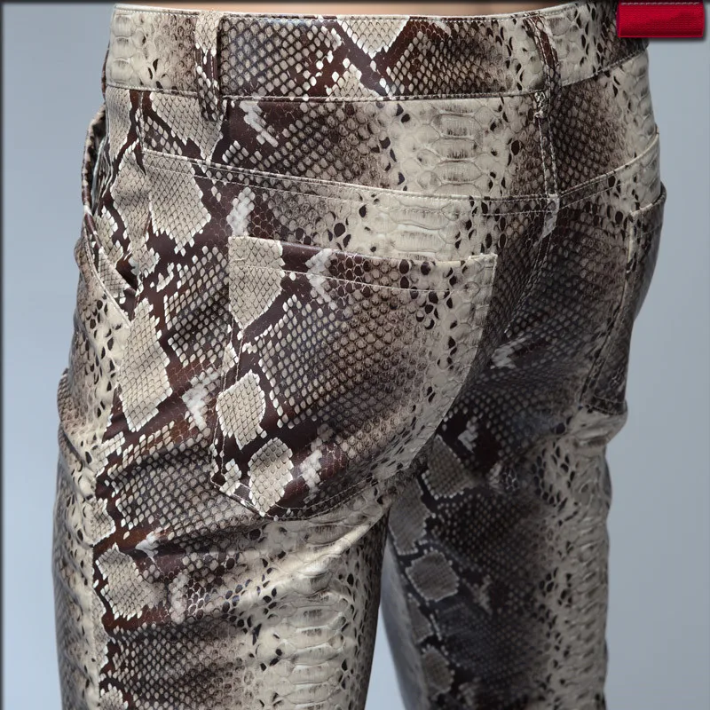 2020 Fashion Men Slim Faux Python Snake Print Leather Pants Men's Personality PU Leather Trousers Chandal Male High Quality 2020 Fashion Men Slim Faux Python Snake Print Leather Pants Men's Personality PU Leather Trousers Chandal Male High Quality