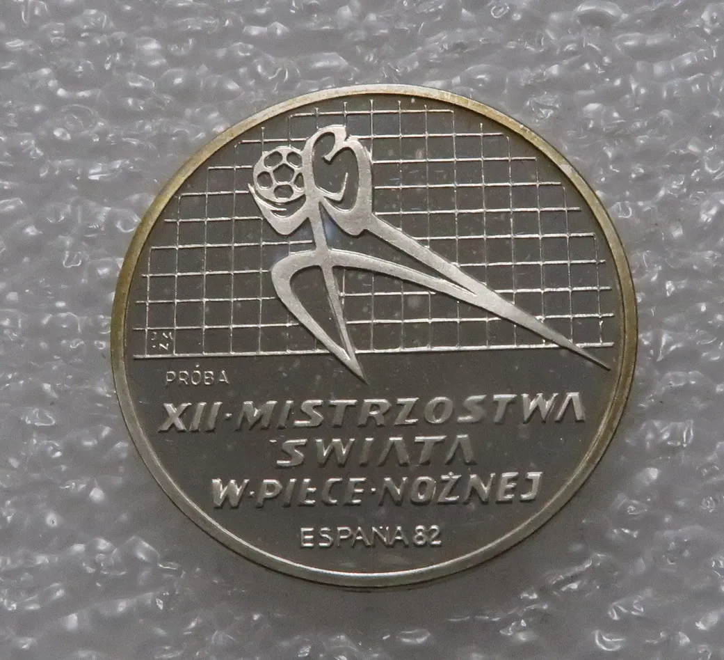 

1982 Polish 200 Zloty Refined Silver Coin Real Rare Silver Original Coin Collection