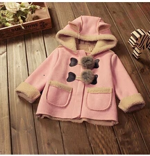 Рождественские осенне-зимние куртки для маленьких мальчиков и девочек; пальто; детская верхняя одежда с капюшоном; детская теплая Милая одежда; кожаные плотные пальто - Цвет: Слоновая кость