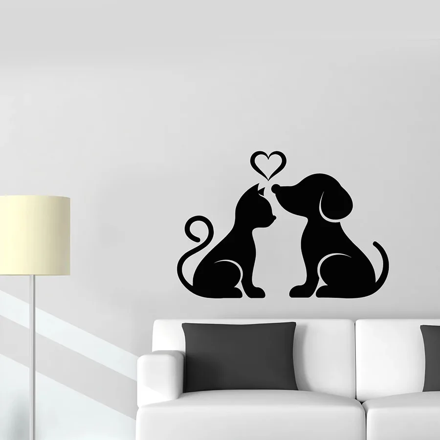 Кошка и наклейка собаки на стену Домашние животные Любовь Сердце виниловые