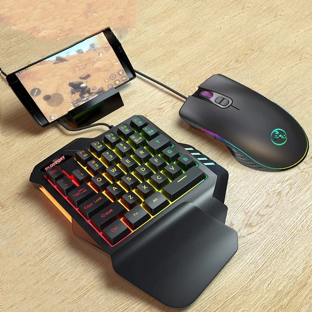 Teclado y ratón RGB con una sola mano, teclado para juegos, ratón de 6400  DPI, controlador de juego portátil RGB para PC Gamer