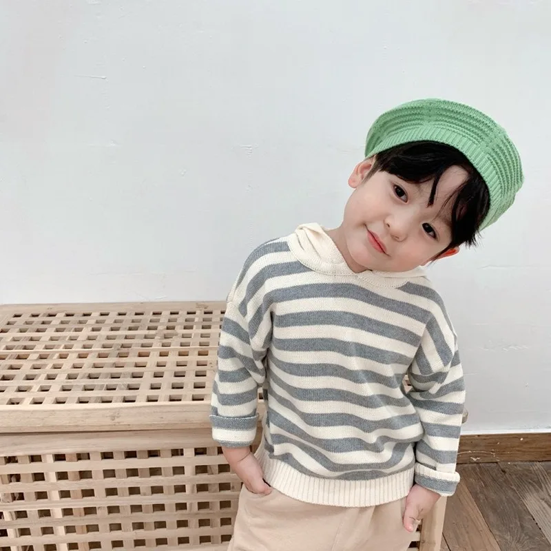 Children's sweater autumn and winter Korean version of the girl's sweater boy hat striped sweater girl round neck winter