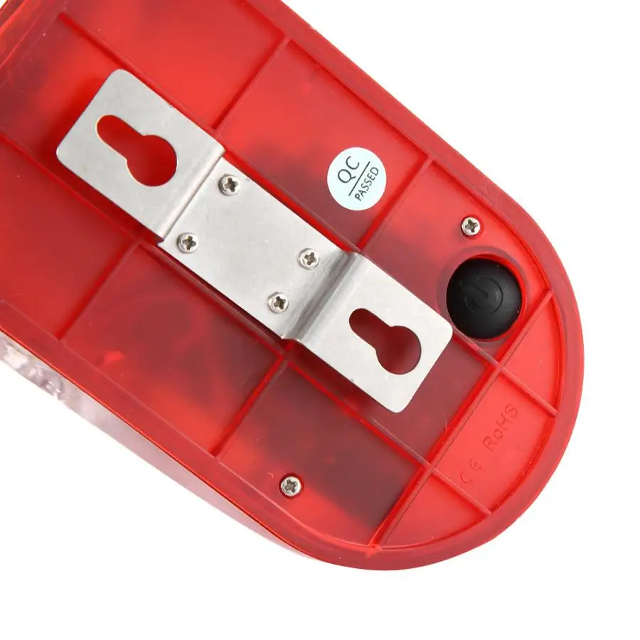 110db Solar Powered LED Alarm Light Waterproof And Motion Sensor Security Lamp For Farm Warehouse