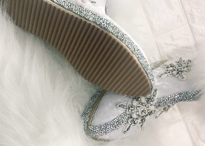 O1CN011fb2E771VwVOtQd_!!748774024