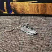  Hot Trendy Simulation Basketball Shoes Mini Model Keychain DIY Bag Pendant Keychains Men Woman Creative Gift for Boyfriend 