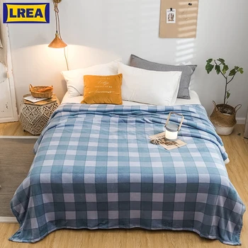 

LREA Home textile khaki and blue Square plaid European Style Printed Hand Wash a warm flannel blanket on the bed