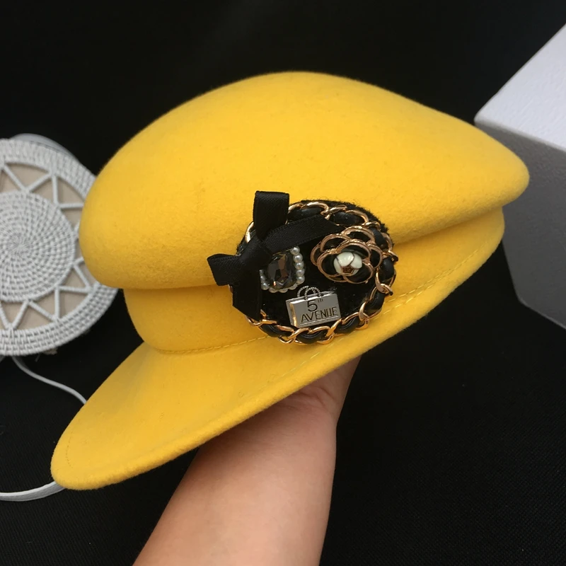 

2019 in Europe and the wool cap Yellow joker tide ladies visors street snap badge knight of England