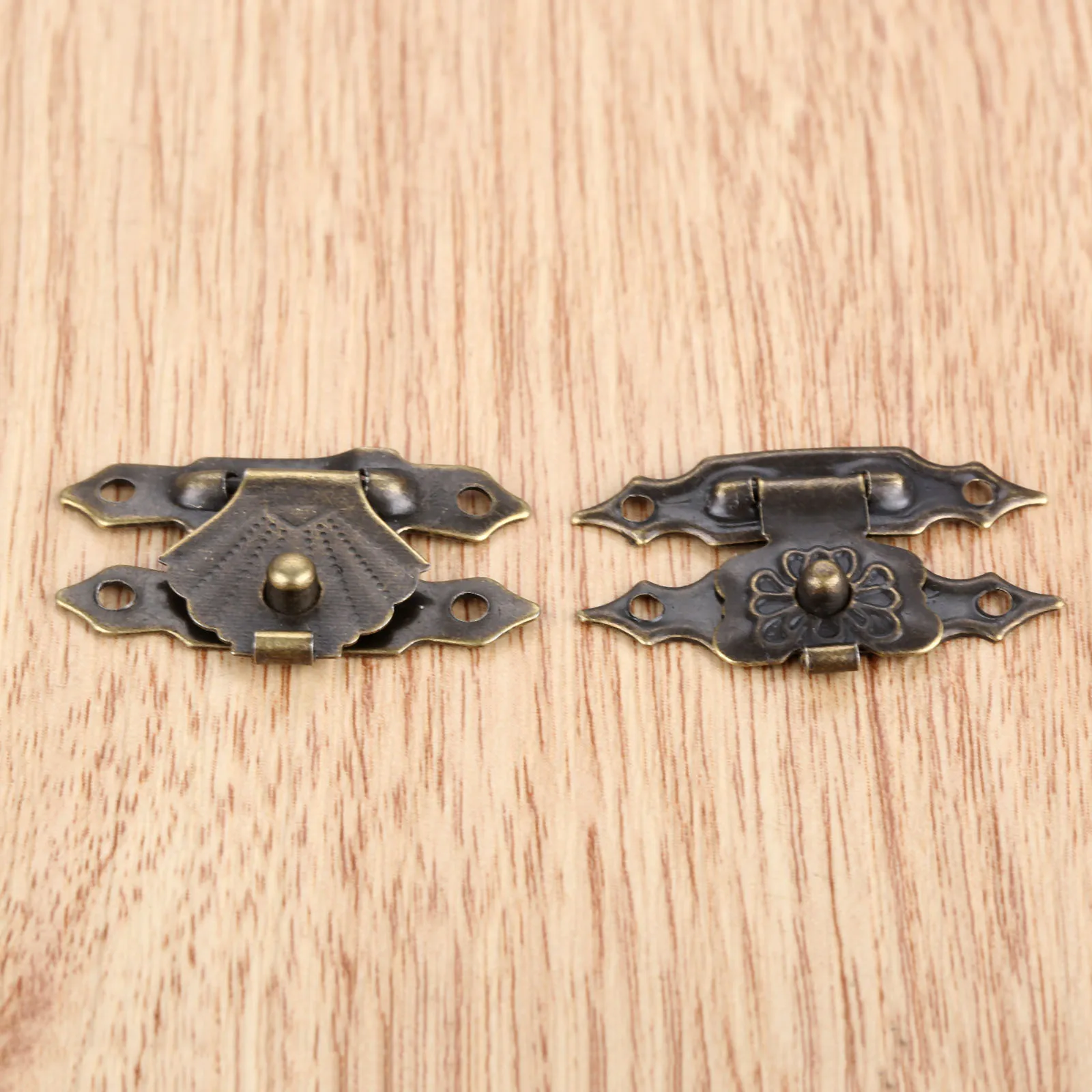 10Pcs Box Latch Hasps Antique Iron Jewelry Padlock Hasp Locked Wooden Wine Gift Box Handbag Buckle Hardware Accessories 30x18mm