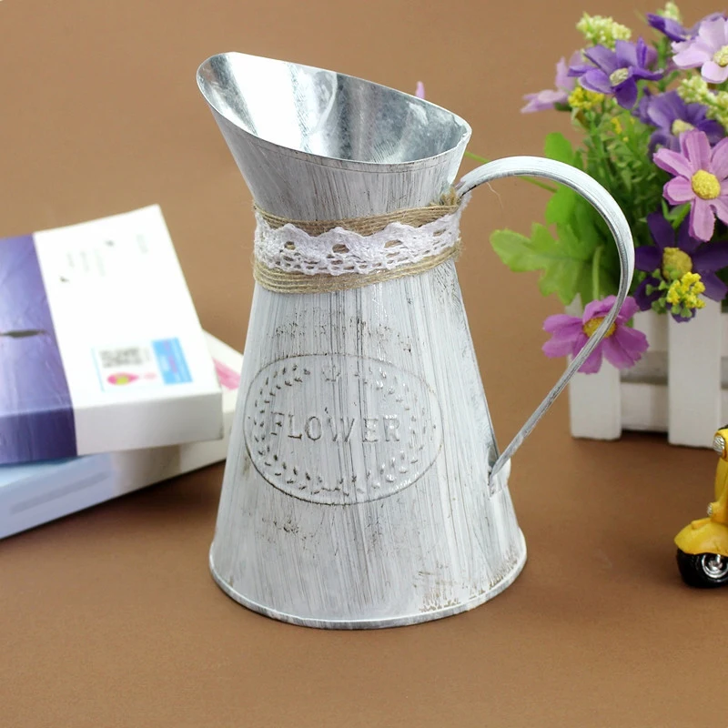 

Retro Rural Style Iron Sheet Jug Flower Pot Metal Art Vase Kettle Garden Decor