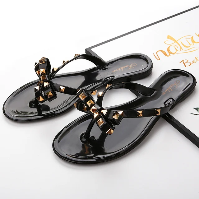 sole brand flip flops