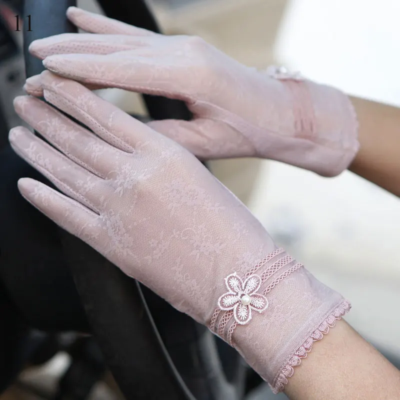 

Lace Gloves Wrist Ice Silk Transparent Florla Driving fishnet gloves Touch Screen Sunscreen Gloves Pearl Beaded Mittens Glove