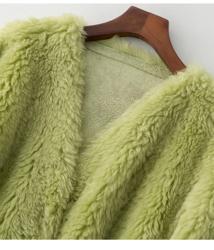 Women Winter Natural Real Fur Coats Granulated sheep sheep shearing coat fur one Warm lambswool fur Jacket